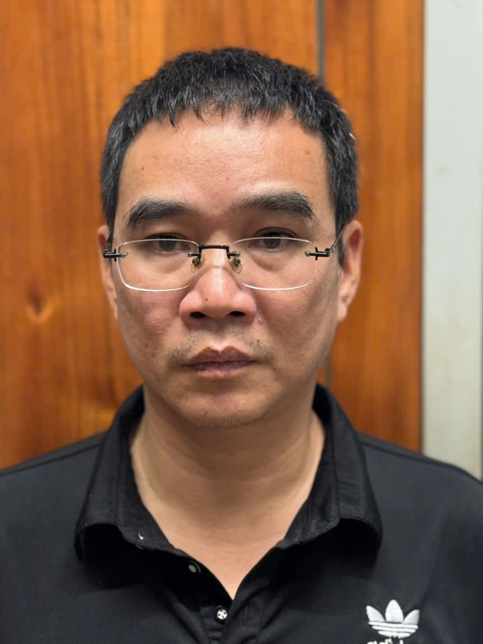 Bị can Nguyễn Văn Tâm, Chuyên viên Văn phòng UBND tỉnh Thanh Hóa. Bị can Nguyễn Văn Tâm, Chuyên viên Văn phòng UBND tỉnh Thanh Hóa.