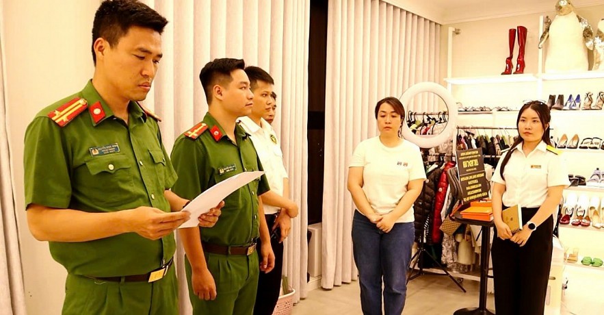 Cơ quan chức năng khởi tố đối tượng Nguyễn Thị Thu Hường về tội trốn thuế. Ảnh: T.L