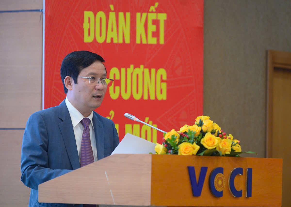 “Xanh hoá”: Con đường sống còn giúp doanh nghiệp tăng khả năng cạnh tranh và tạo sức bật
