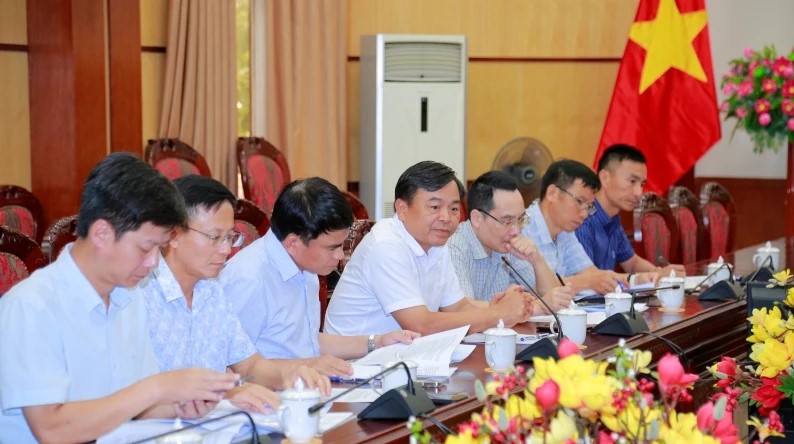 Thứ trưởng Bộ Nông nghiệp và Môi trường Nguyễn Hoàng Hiệp cùng các thành viên đoàn công tác. Thứ trưởng Bộ Nông nghiệp và Môi trường Nguyễn Hoàng Hiệp cùng các thành viên đoàn công tác.