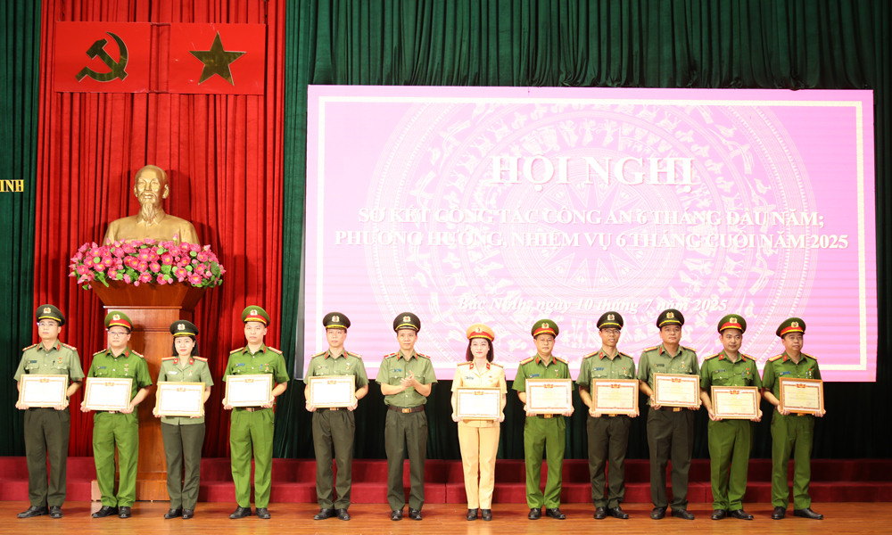 Công an Bắc Ninh xây dựng phong trào toàn dân bảo vệ an ninh Tổ quốc