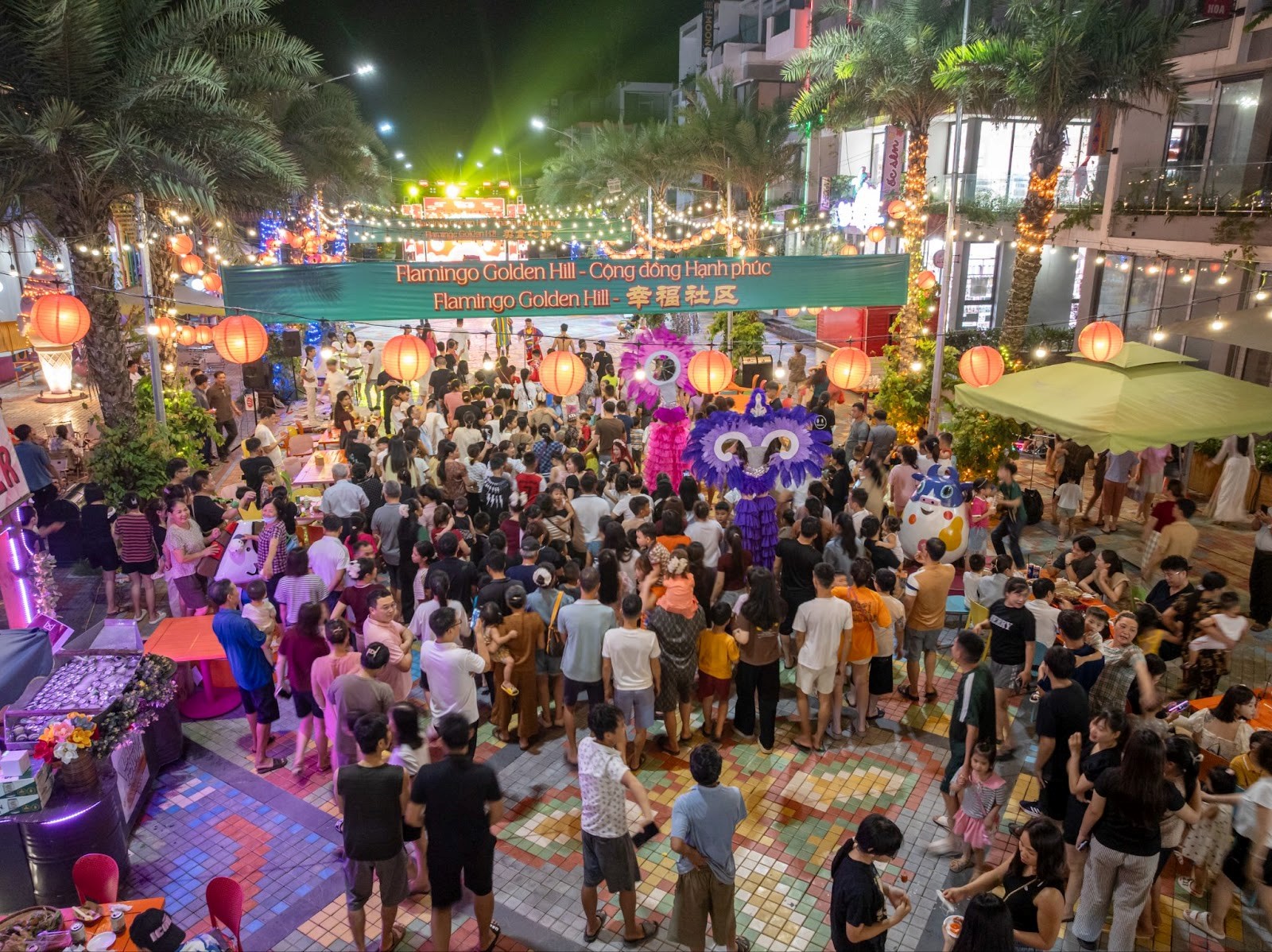 Cộng đồng chuyên gia quốc tế sinh hoạt cùng người dân bản địa tại một lễ hội cuối tuần ở khu đô thị Flamingo Golden Hill. Ảnh: CĐT