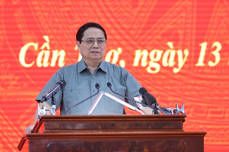 Thủ tướng giao Văn phòng Chính phủ cùng các bộ, ngành, địa phương tổng hợp, tiếp thu tối đa các ý kiến, hoàn thiện và sớm trình Thủ tướng Chính phủ Thông báo kết luận hội nghị để thống nhất triển khai - Ảnh: VGP/Nhật Bắc Thủ tướng giao Văn phòng Chính phủ cùng các bộ, ngành, địa phương tổng hợp, tiếp thu tối đa các ý kiến, hoàn thiện và sớm trình Thủ tướng Chính phủ Thông báo kết luận hội nghị để thống nhất triển khai - Ảnh: VGP/Nhật Bắc