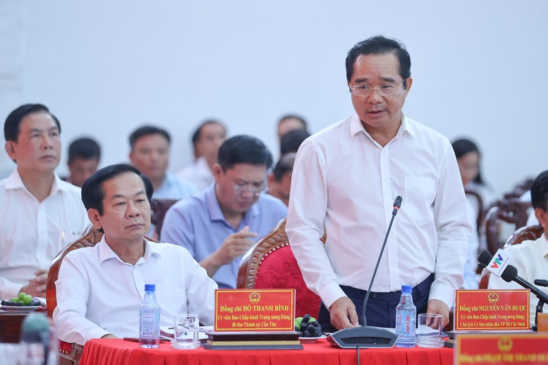 Chủ tịch UBND TPHCM Nguyễn Văn Được phát biểu tại hội nghị - Ảnh: VGP/Nhật Bắc Chủ tịch UBND TPHCM Nguyễn Văn Được phát biểu tại hội nghị - Ảnh: VGP/Nhật Bắc