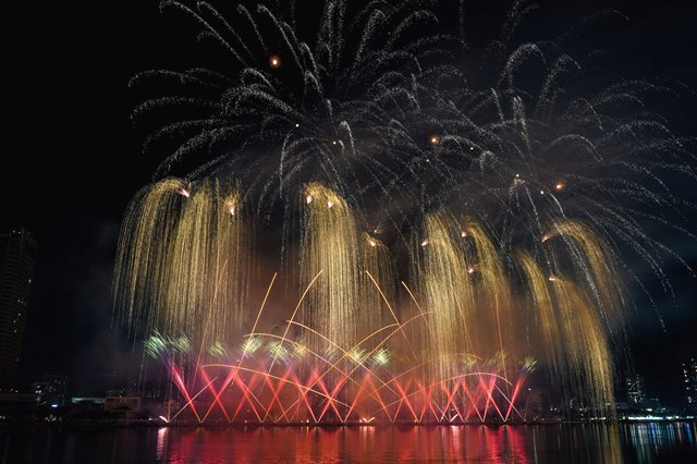 Từ thương hiệu pháo hoa Quốc tế, Đà Nẵng ghi nhận mức tăng trưởng ấn tượng.