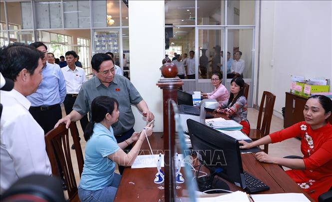 Điều quan trọng trong chính quyền địa phương 2 cấp là chuyển trạng thái từ thụ động sang chủ động phục vụ