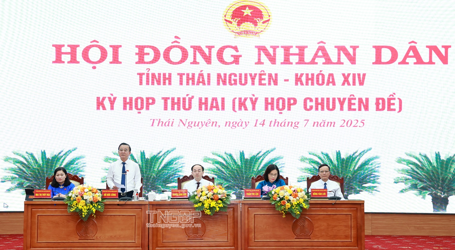 Chủ tọa Kỳ họp