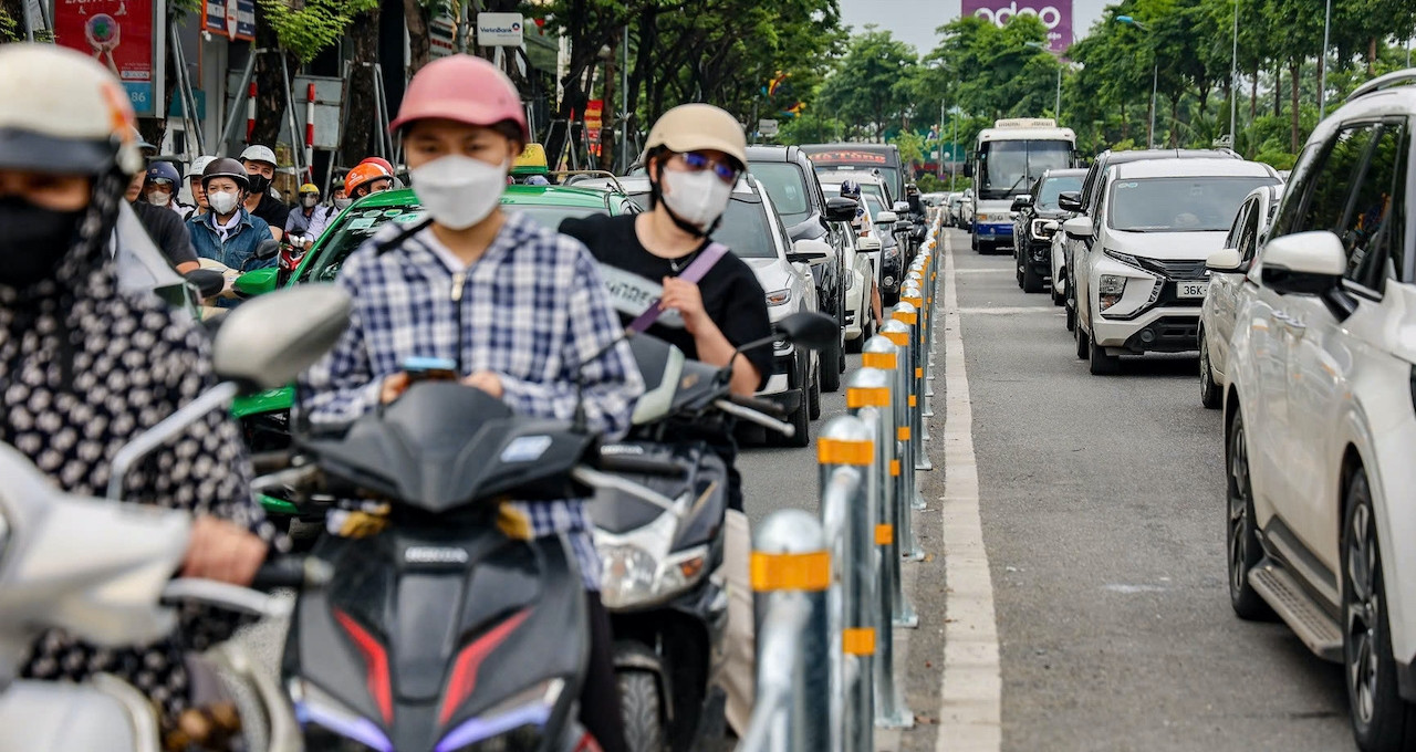 Hà Nội lên kế hoạch hỗ trợ người dân chuyển đổi 450.000 xe máy xăng trong khu vực Vành đai 1