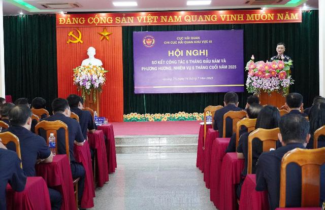 Hải quan khu vực IX nỗ lực chống buôn lậu, tăng tốc hiện đại hóa trong giai đoạn cuối năm