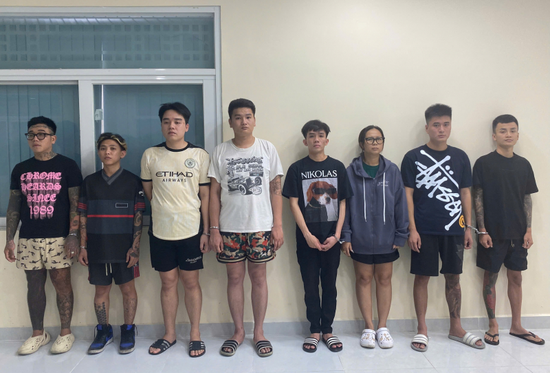 Khởi tố 8 người trong đường dây 'bóng cười', thu lợi hàng trăm tỉ đồng