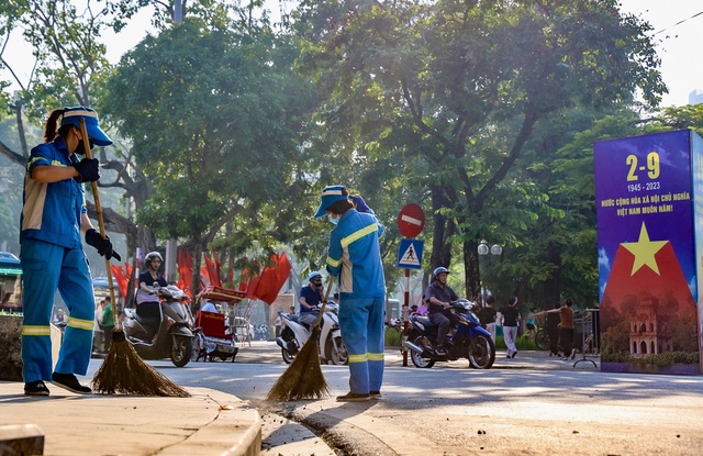 Hà Nội triển khai nhiều phương án đảm bảo vệ sinh môi trường dịp Quốc khánh 2/9