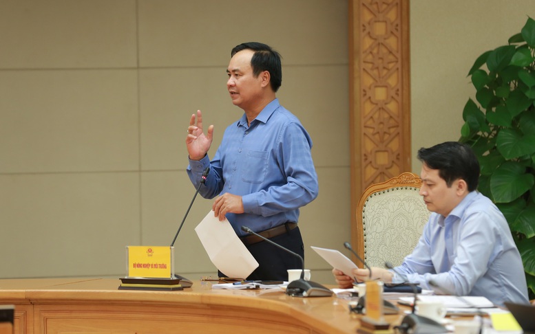 Thứ trưởng Bộ Nông nghiệp và Môi trường Võ Văn Hưng cho biết Bộ xác định chỉ sửa đổi, bổ sung một số quy định thực sự là "điểm nghẽn", vướng mắc nhất để đưa vào dự án Luật - Ảnh: VGP/Minh Khôi