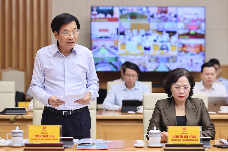 Bộ trưởng, Chủ nhiệm Văn phòng Chính phủ Trần Văn Sơn phát biểu tại hội nghị - Ảnh: VGP/Nhật Bắc Bộ trưởng, Chủ nhiệm Văn phòng Chính phủ Trần Văn Sơn phát biểu tại hội nghị - Ảnh: VGP/Nhật Bắc