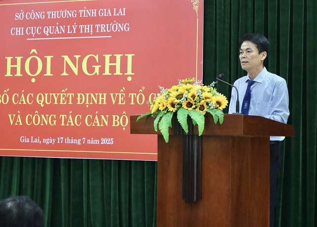 Ông Dương Minh Đức phát biểu tại buổi lễ. Ảnh: Nhị Hiền.
