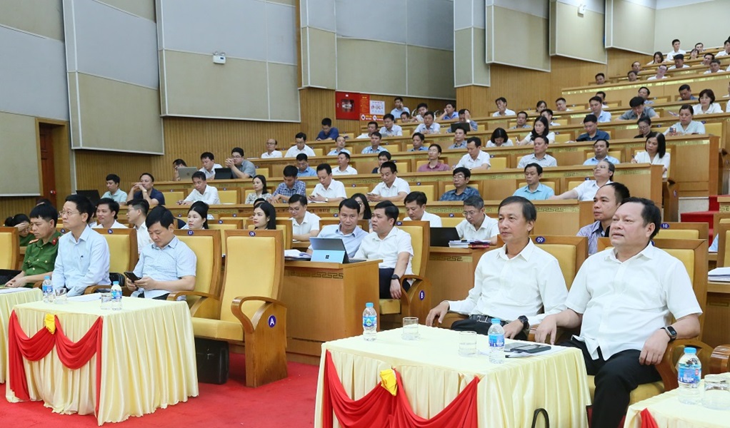 Hưng Yên tháo gỡ khó khăn, vướng mắc trong việc tiếp nhận giải quyết thủ tục hành chính