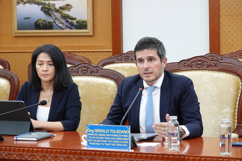 Ông Gerald Toledano, đại diện FTSE Russell phát biểu tại buổi làm việc - Ảnh: VGP/HT