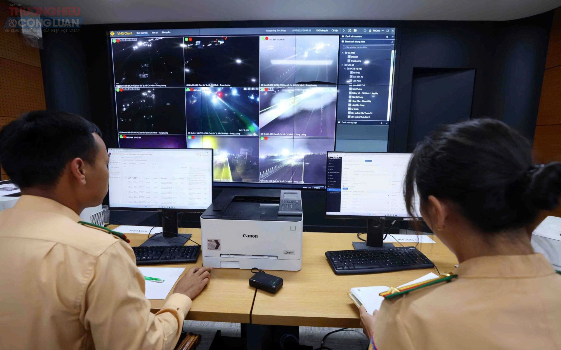 Hệ thống AI cũng giúp CSGT rà soát, vẽ lại hành trình của phương tiện thông qua các đặc điểm như màu sơn xe, biển số... nhằm tìm phương tiện bỏ trốn khi gây tai nạn giao thông.