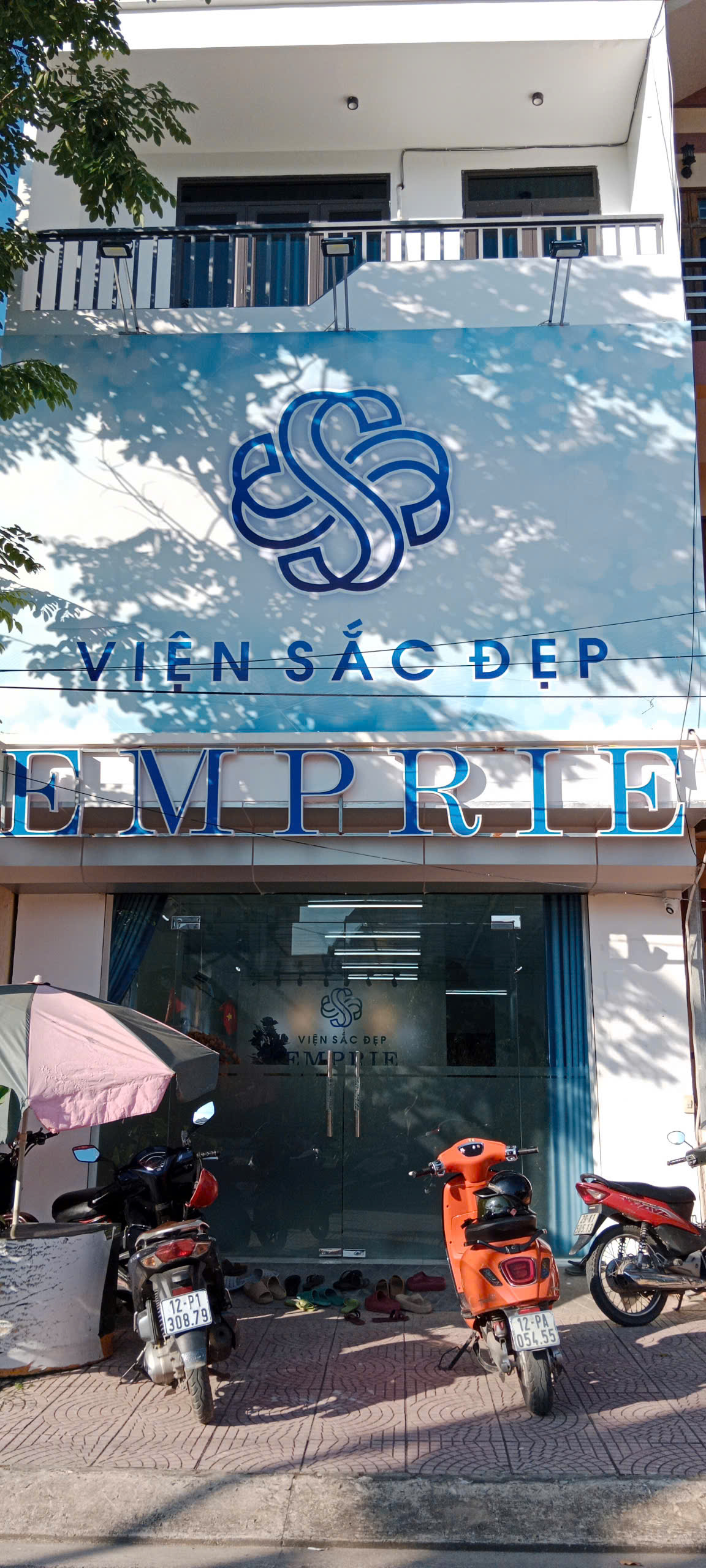 Viện sắc đẹp Empire tại đường Bà Triệu, phường Đông Kinh, tỉnh Lạng Sơn Viện sắc đẹp Empire tại đường Bà Triệu, phường Đông Kinh, tỉnh Lạng Sơn