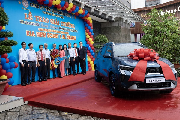 Lễ trao giải Chương trình tri ân khách hàng “Yến sào Khánh Hòa Sanest Sanvinest - Niềm tự hào thương hiệu quốc gia 2025” tại Cần Thơ