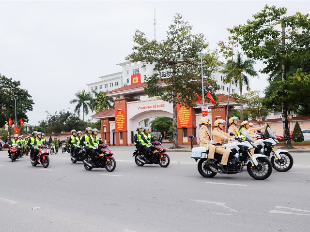 Nghệ An: Khẩn trương thành lập tạm thời Ban An toàn giao thông cấp xã, phường để đảm bảo thông suốt chỉ đạo