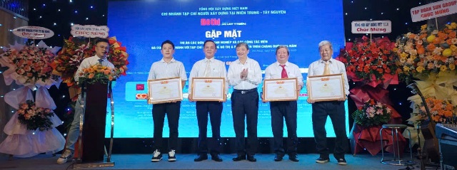 Tạp chí Đô thị và Phát triển: 24 năm xây dựng và phát triển