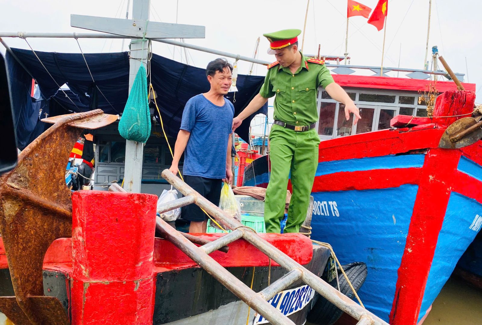 Công điện của Ban Thường vụ Tỉnh ủy Thanh Hóa về tăng cường công tác ứng phó với bão số 3