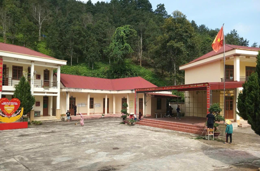 Bộ Chính trị thống nhất đầu tư xây dựng trường học tại 248 xã biên giới đất liền