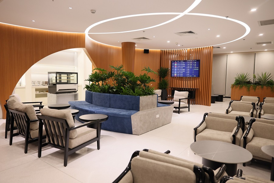 Phòng chờ PVcomBank Premier Lounge gây ấn tượng với khách hàng nhờ thiết kế sang trọng, hài hòa
