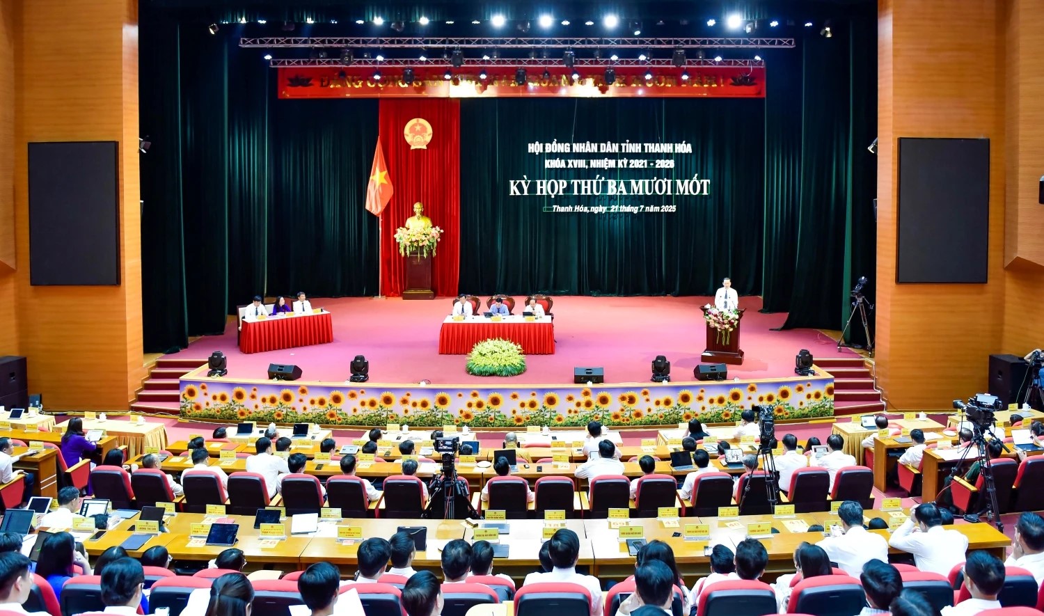 Thanh Hóa nỗ lực hoàn thành vượt mức mục tiêu năm 2025 và cả nhiệm kỳ 2020-2025