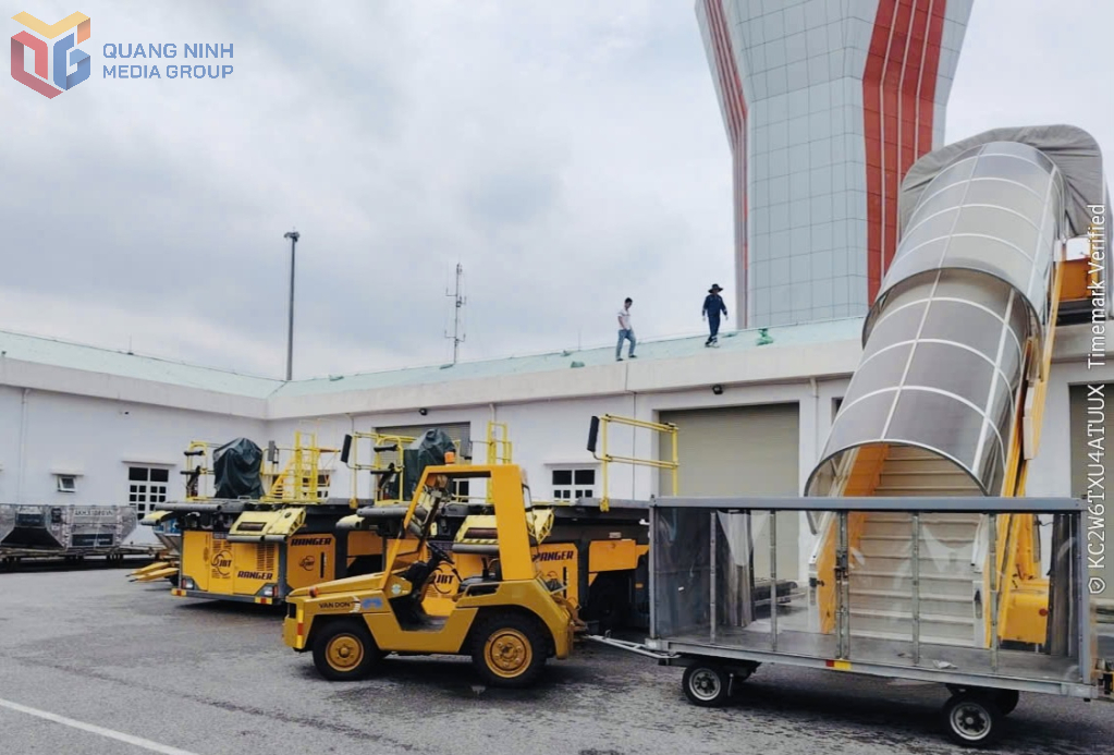 Các phương tiện được tập kết an toàn để chống bão.