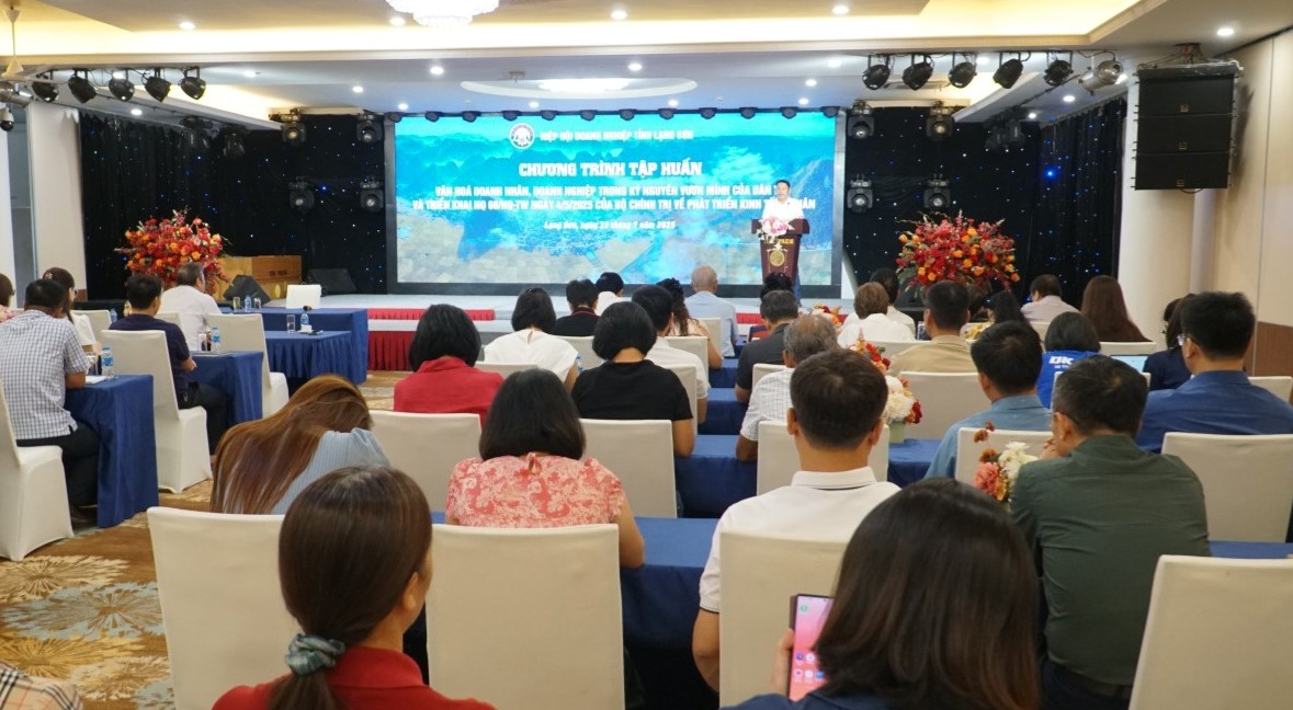Lạng Sơn: Tập huấn về văn hóa doanh nghiệp và triển khai Nghị quyết số 68-NQ/TW về phát triển kinh tế tư nhân