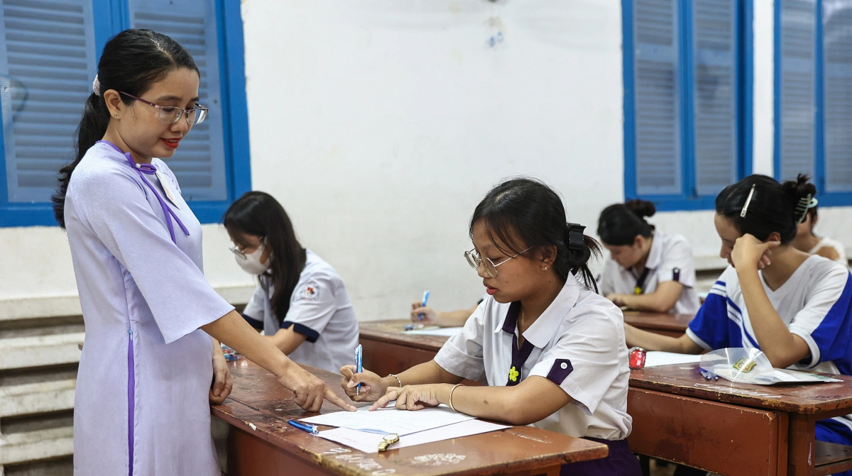 điểm sàn ngành Sư phạm năm 2025: Từ 18 - 19 điểm, ngành Mầm non hệ cao đẳng lấy từ 16,5 điểm