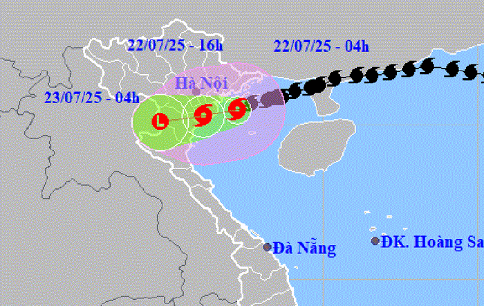 Bão số 3 bắt đầu ảnh hưởng tới đất liền, mưa lớn, gió giật mạnh tới cấp 13. Ảnh: TTKTTVQG Bão số 3 bắt đầu ảnh hưởng tới đất liền, mưa lớn, gió giật mạnh tới cấp 13. Ảnh: TTKTTVQG