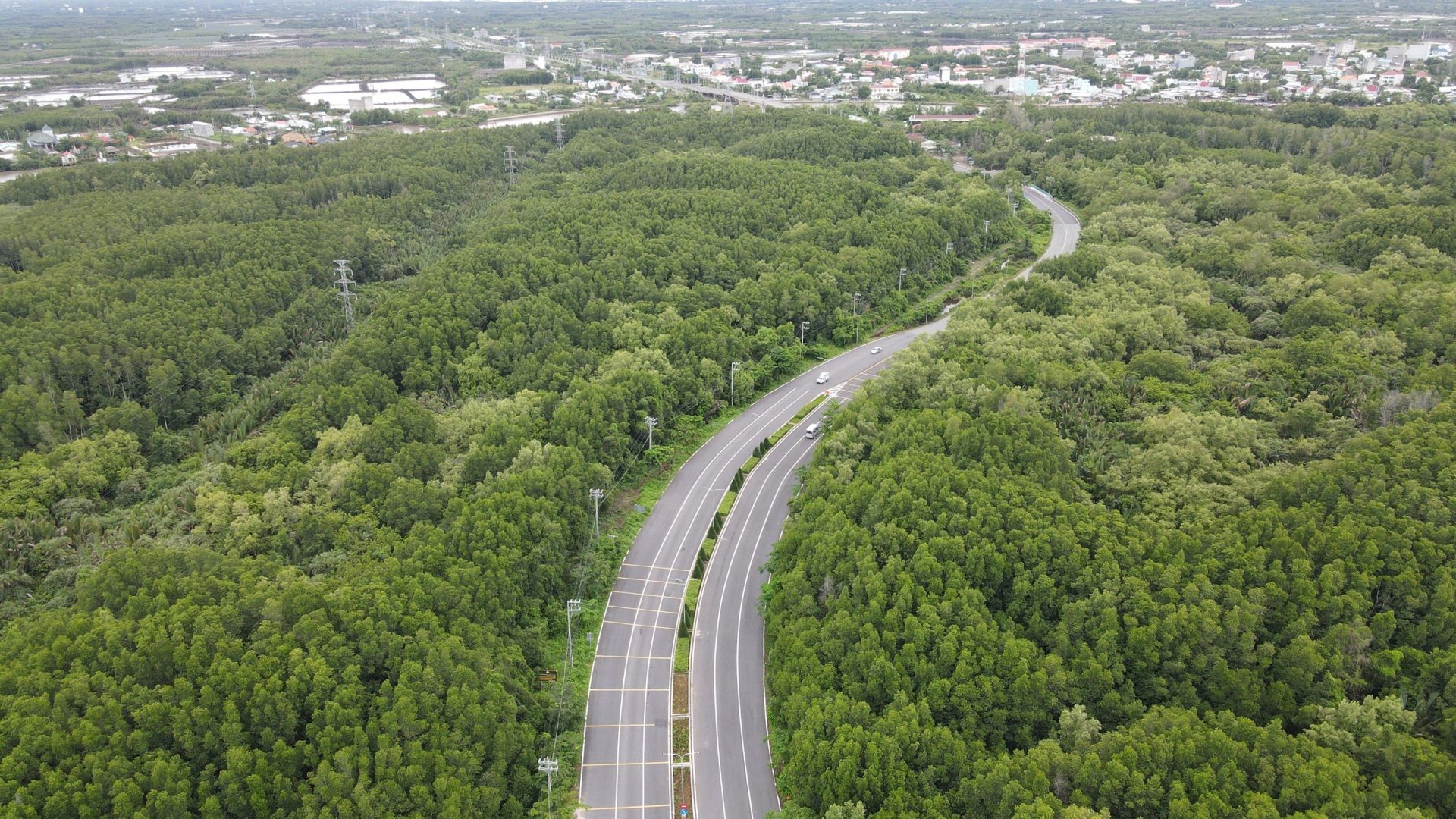 TP. Hồ Chí Minh đôn đốc nhà đầu tư hoàn thiện hồ sơ dự án metro kết nối với Cần Giờ