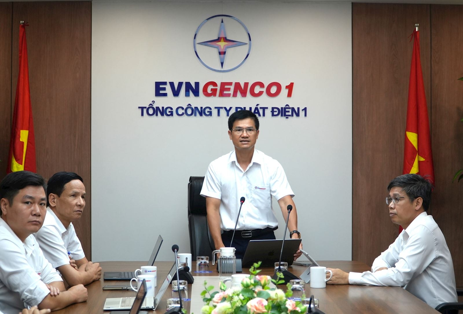 Phó Tổng giám đốc, Trưởng Ban chỉ đạo PCTT-TKCN EVNGENCO1 Trần Nam Trung chỉ đạo toàn Tổng công ty cần phát huy tối đa phương châm “4 tại chỗ” Phó Tổng giám đốc, Trưởng Ban chỉ đạo PCTT-TKCN EVNGENCO1 Trần Nam Trung chỉ đạo toàn Tổng công ty cần phát huy tối đa phương châm “4 tại chỗ”
