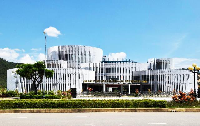 Ban Quản lý Khu công nghệ cao và các khu công nghiệp Đà Nẵng được giao nhiệm vụ quản lý nhà nước đối với Khu thương mại tự do Đà Nẵng. Trong ảnh: Trụ sở Ban Quản lý. Ban Quản lý Khu công nghệ cao và các khu công nghiệp Đà Nẵng được giao nhiệm vụ quản lý nhà nước đối với Khu thương mại tự do Đà Nẵng. Trong ảnh: Trụ sở Ban Quản lý.