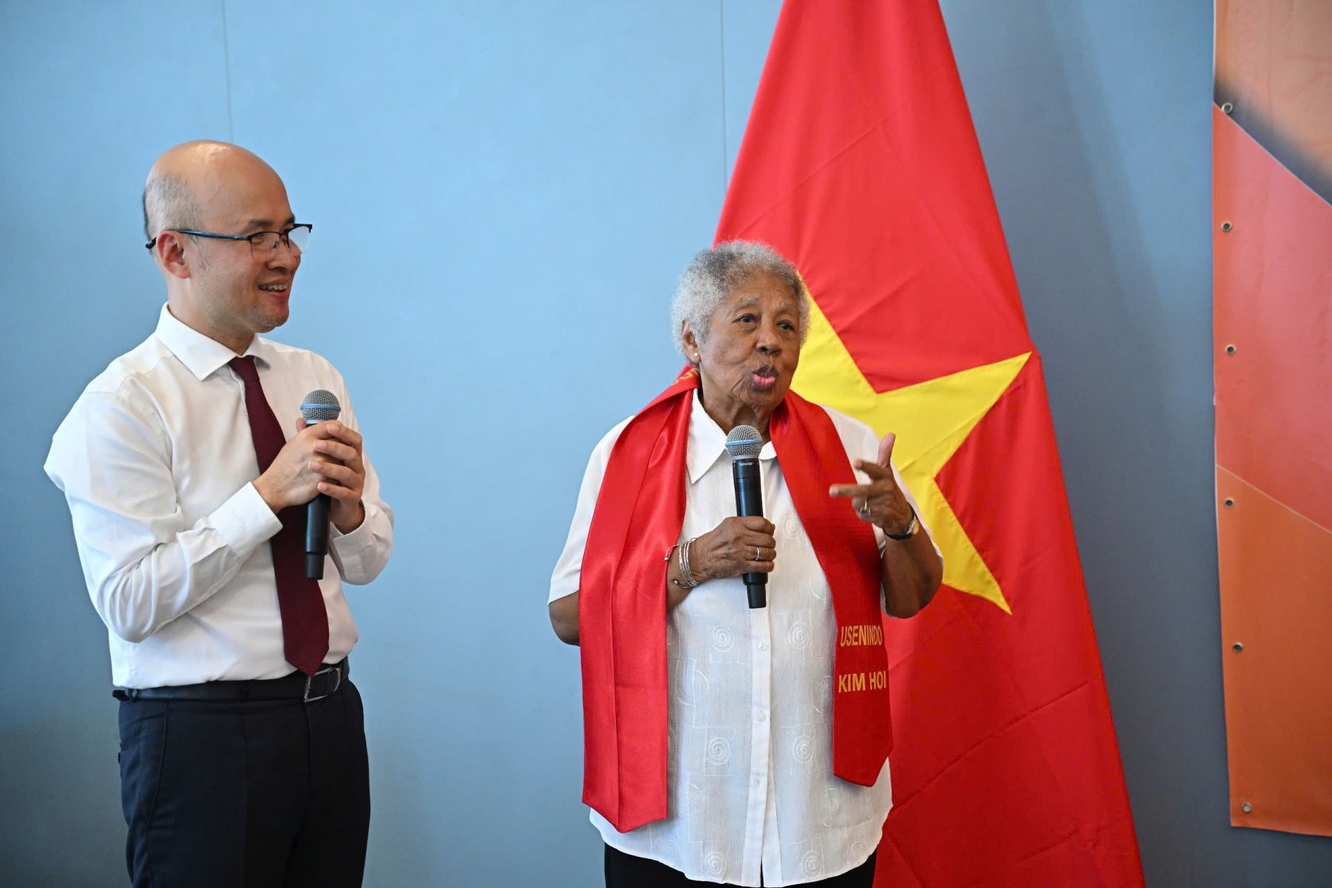 Bà Sophie Kamara, năm nay đã 91 tuổi xúc động chia sẻ, dù rời Việt Nam nửa thế kỷ nhưng trái tim bà luôn hướng về quê hương Việt Nam