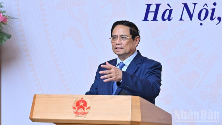 Thủ tướng Phạm. Minh Chính phát biểu ý kiến tại hội nghị. (Ảnh: TRẦN HẢI) Thủ tướng Phạm. Minh Chính phát biểu ý kiến tại hội nghị. (Ảnh: TRẦN HẢI)