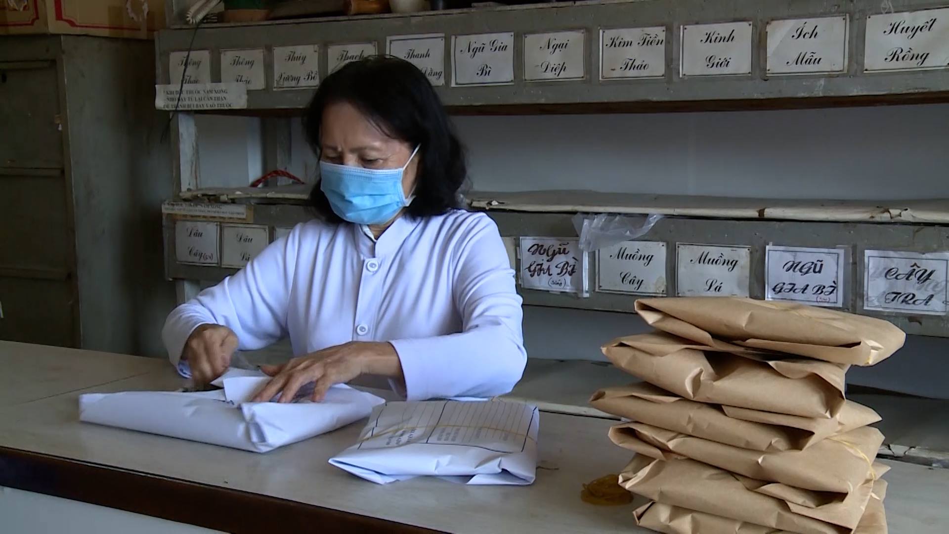 Tây Ninh tăng cường phòng ngừa vi phạm pháp luật trong lĩnh vực thuốc và dược liệu cổ truyền