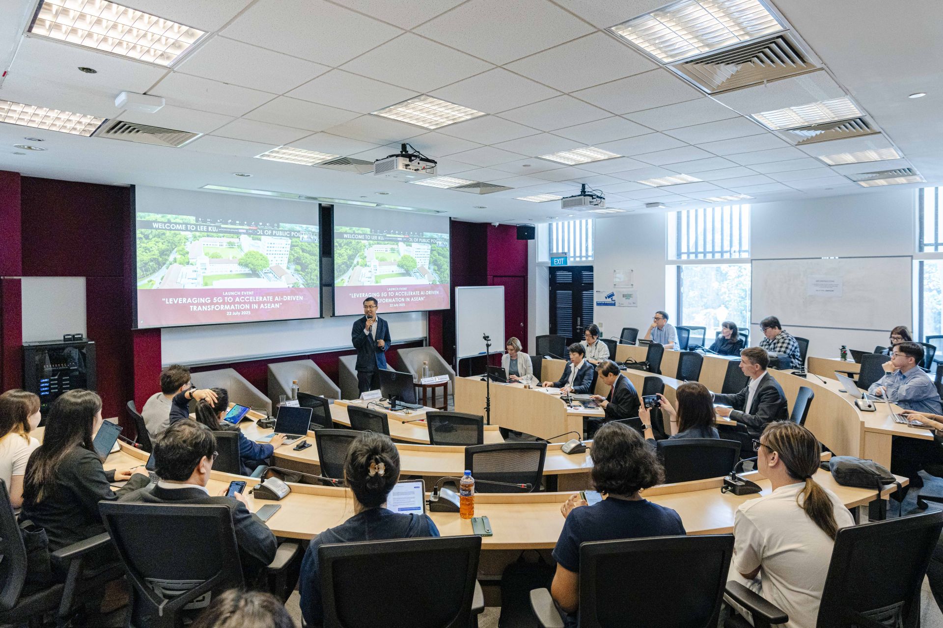 Quang cảnh sự kiện Quang cảnh sự kiện