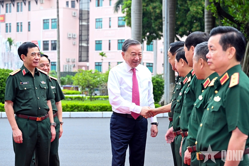 Lãnh đạo Bộ Quốc phòng, Tổng cục Chính trị đón Tổng Bí thư Tô Lâm, Bí thư Quân ủy Trung ương đến thăm, làm việc với Tổng cục Chính trị Quân đội nhân dân Việt Nam.