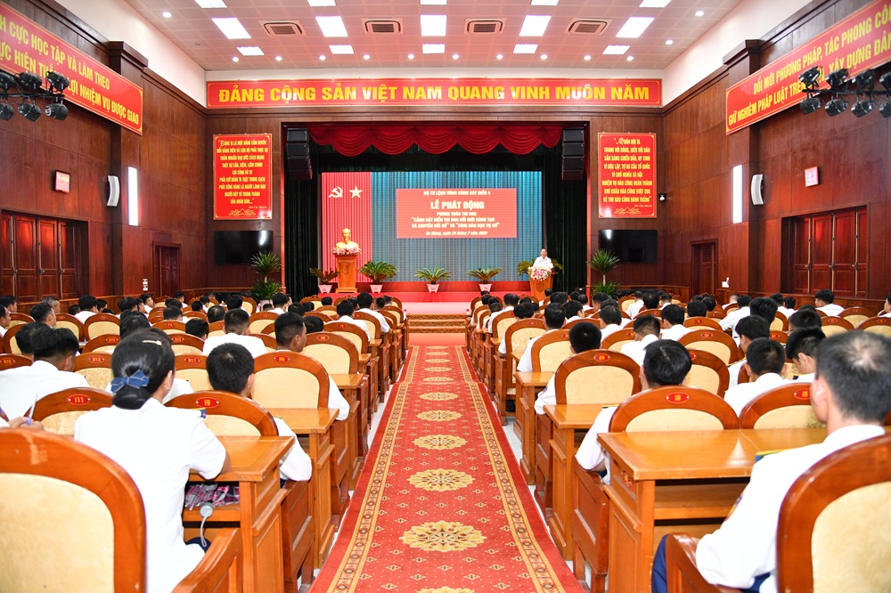 Quang cảnh Lễ phát động