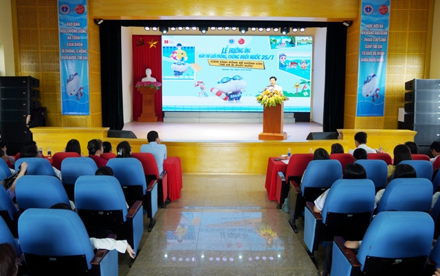 phát động phòng, chống đuối nước trẻ em năm 2025 với chủ đề “Cùng hành động để không còn trẻ em bị đuối nước”. phát động phòng, chống đuối nước trẻ em năm 2025 với chủ đề “Cùng hành động để không còn trẻ em bị đuối nước”.