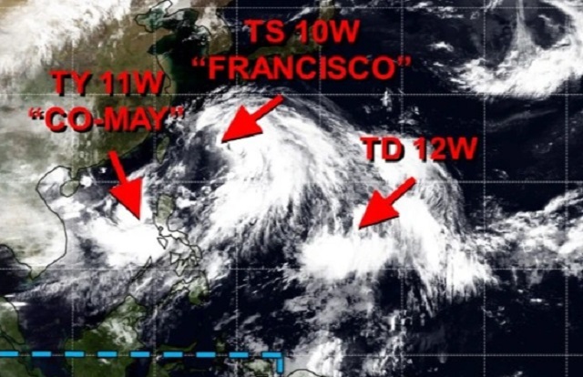 Ba cơn bão xuất hiện cùng lúc trên biển