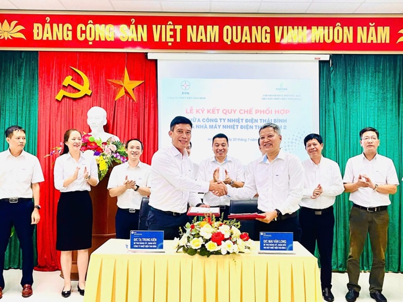 Hưng Yên: Hai nhà máy Nhiệt điện ký kết hợp tác toàn diện