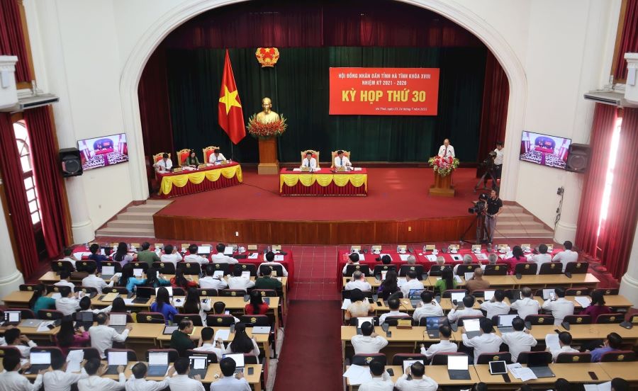 Kỳ họp thứ 30 HĐND tỉnh Hà Tĩnh thông qua 18 nghị quyết quan trọng