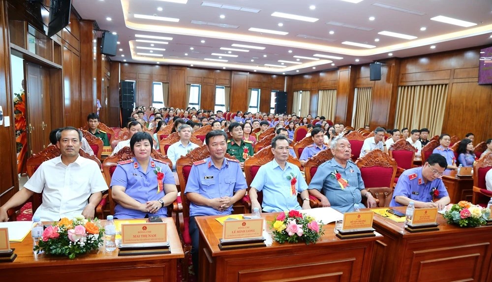 Các đại biểu tham dự đại hội