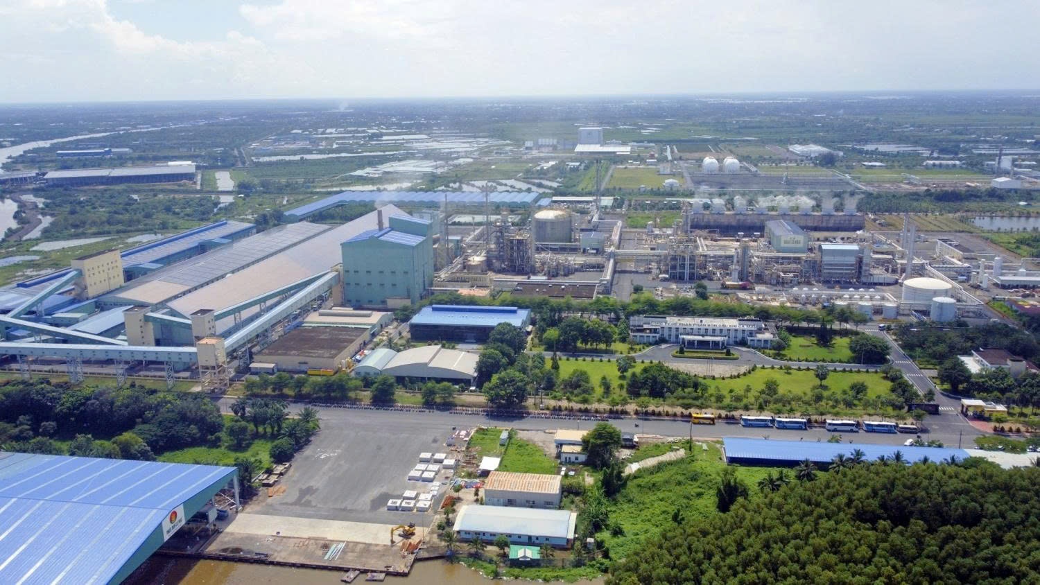 Nhà máy Đạm Cà Mau hướng đến xanh hóa nền công nghiệp của Việt Nam