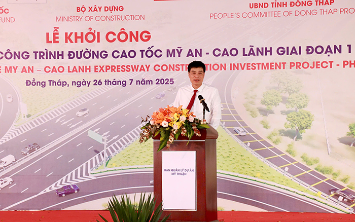 Thứ trưởng Bộ Xây dựng Phạm Minh Hà phát biểu tại buổi lễ