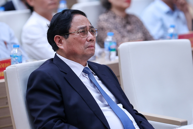 Thủ tướng xúc động: 